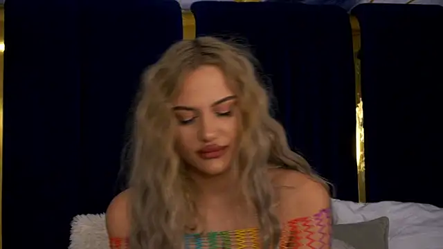 Snapshot of Chloe_GraceeX chatting on December 17, 2025, 10:15 pm Chloe GraceeX online show from December 17, 2025, 10:15 pm