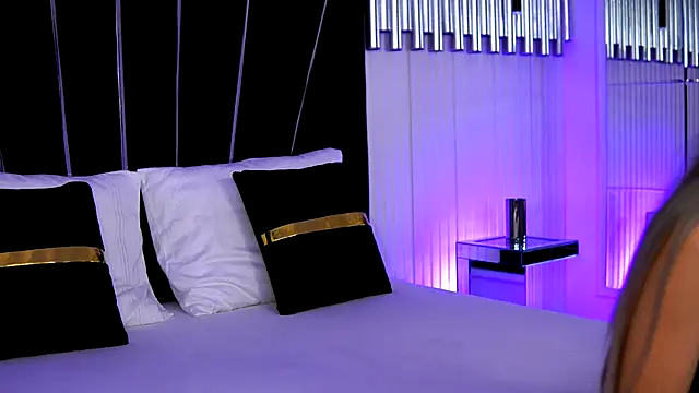 Snapshot of Chloe_GraceeX chatting on December 5, 2025, 11:42 am Chloe GraceeX online show from December 5, 2025, 11:42 am