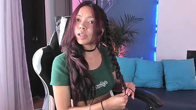 goddess julieta online show from December 14, 2025, 4:12 pm