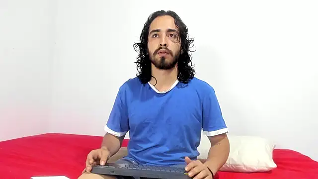 Snapshot of Jave_rave chatting on April 1, 2026, 3:41 am Jave rave online show from April 1, 2026, 3:41 am