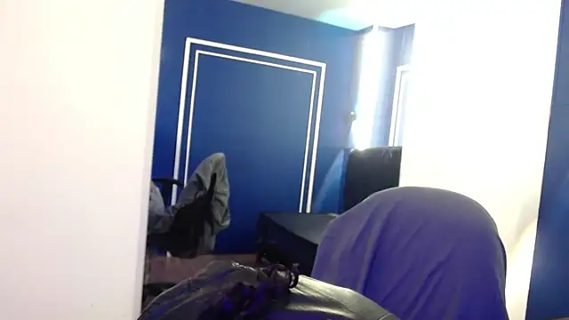 pettymoon1 online show from November 24, 2025, 7:14 pm