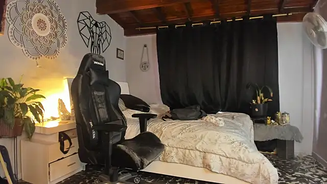 Snapshot of fabio_dalmaso chatting on November 24, 2025, 6:30 pm fabio dalmaso online show from November 24, 2025, 6:30 pm