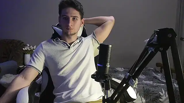 Snapshot of 6thfingq chatting on November 19, 2025, 3:23 pm 6thfingq online show from November 19, 2025, 3:23 pm