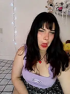 Bloodsweet online show from November 28, 2025, 5:24 pm