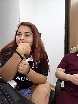 Snapshot of Labellaca chatting on November 27, 2025, 6:19 pm Labellaca online show from November 27, 2025, 6:19 pm