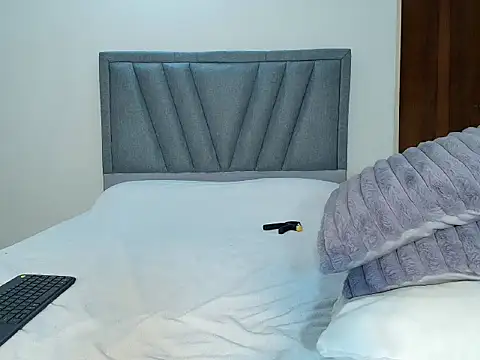 Snapshot of ray_Weeed chatting on March 13, 2026, 1:32 am ray Weeed online show from March 13, 2026, 1:32 am