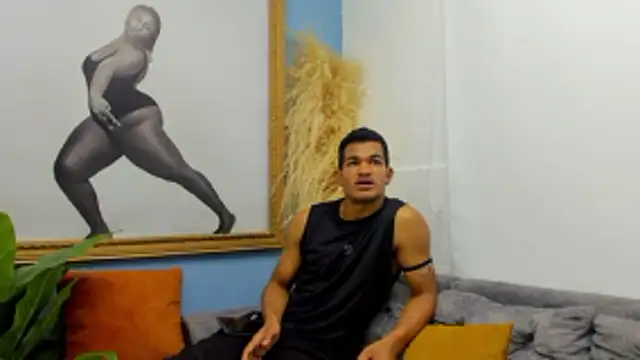 maikol twinkx online show from December 2, 2025, 6:31 pm