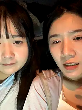 Snapshot of wanwan-19 chatting on November 19, 2025, 10:26 am wanwan-19 online show from November 19, 2025, 10:26 am