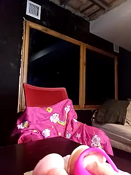 Snapshot of MilaFernandez chatting on November 26, 2025, 10:54 pm MilaFernandez online show from November 26, 2025, 10:54 pm