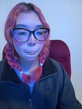 Snapshot of Valen-Foxx1 chatting on April 3, 2026, 9:05 am Valen-Foxx1 online show from April 3, 2026, 9:05 am