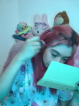 Snapshot of Valen-Foxx1 chatting on March 29, 2026, 6:48 am Valen-Foxx1 online show from March 29, 2026, 6:48 am