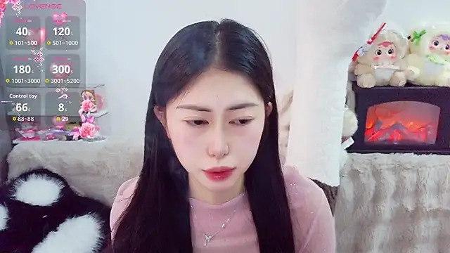 Snapshot of TuTu-077 chatting on May 8, 2026, 7:12 am TuTu-077 online show from May 8, 2026, 7:12 am