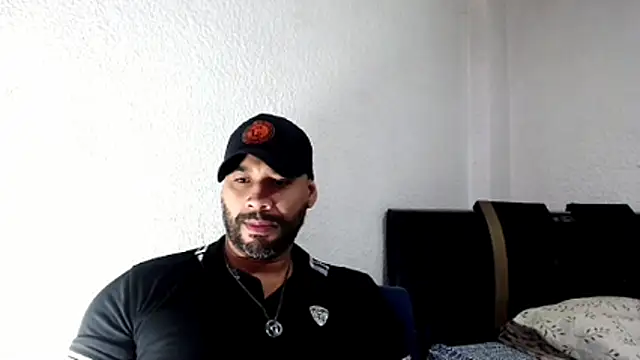 musclehetero online show from July 29, 2026, 11:53 am