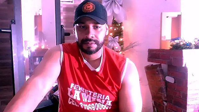 musclehetero online show from November 27, 2025, 9:32 am