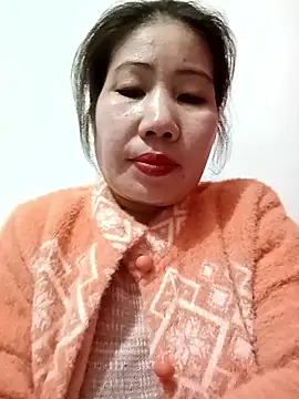 Snapshot of Reema_143 chatting on January 8, 2026, 3:18 pm Reema 143 online show from January 8, 2026, 3:18 pm