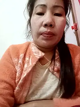 Snapshot of Reema_143 chatting on January 11, 2026, 5:25 am Reema 143 online show from January 11, 2026, 5:25 am