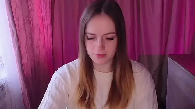 Illa May online show from April 9, 2026, 6:19 am