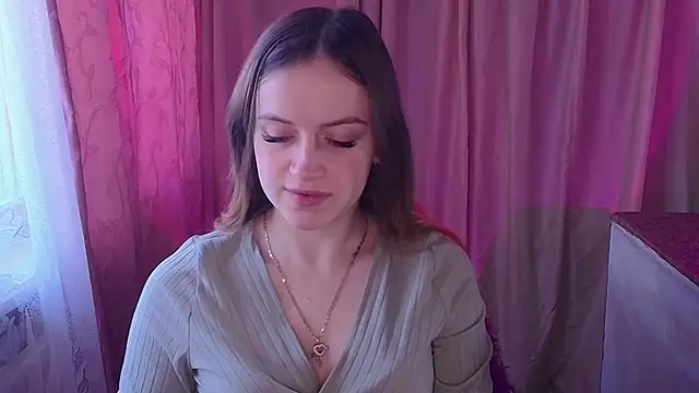 Illa May online show from March 24, 2026, 9:20 am