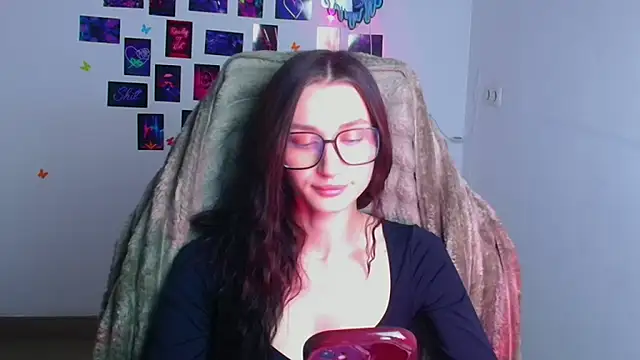 Snapshot of Stella_XO chatting on February 14, 2026, 6:24 am Stella XO online show from February 14, 2026, 6:24 am