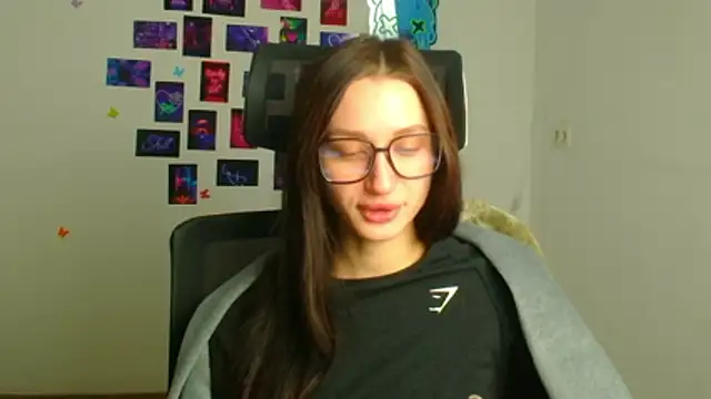 Snapshot of Stella_XO chatting on February 6, 2026, 6:53 am Stella XO online show from February 6, 2026, 6:53 am