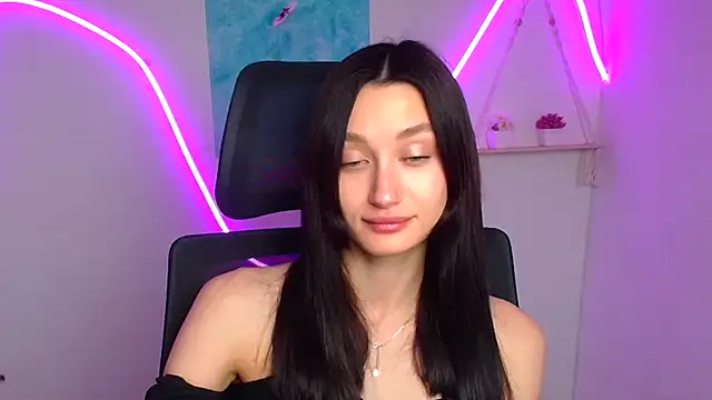 Snapshot of Stella_XO chatting on May 4, 2026, 5:44 am Stella XO online show from May 4, 2026, 5:44 am
