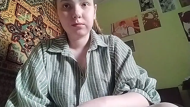 KikiBang online show from April 14, 2026, 9:14 am