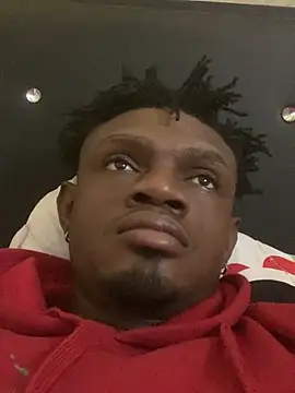 Snapshot of laperson chatting on February 12, 2026, 6:18 pm laperson online show from February 12, 2026, 6:18 pm