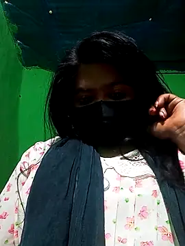 Small girls online show from November 20, 2025, 5:24 pm