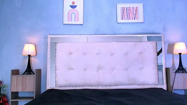 DamianAndMAximoo online show from December 20, 2025, 6:00 pm