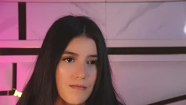 Snapshot of luciana_agudelo chatting on March 23, 2026, 7:14 pm luciana agudelo online show from March 23, 2026, 7:14 pm