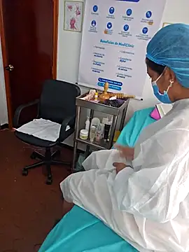 JustSamantha  online show from April 1, 2026, 1:41 pm