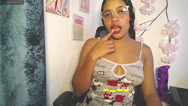 chleo rosse online show from January 7, 2026, 3:33 am