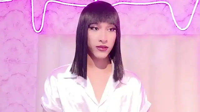 Atenea Mendoza online show from February 26, 2026, 7:25 pm