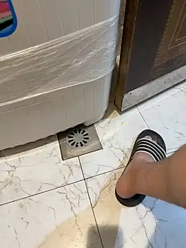 SexyMuslimDick online show from December 18, 2025, 4:11 pm