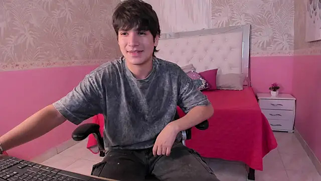 JakeSummer  online show from November 29, 2025, 1:22 pm