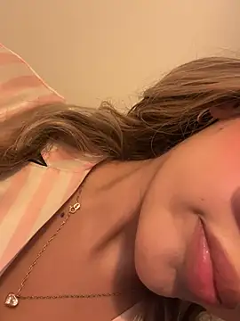 saliha pinky  online show from January 14, 2026, 12:03 am