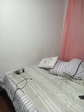 Snapshot of sarasol22 chatting on November 21, 2025, 7:57 pm sarasol22 online show from November 21, 2025, 7:57 pm