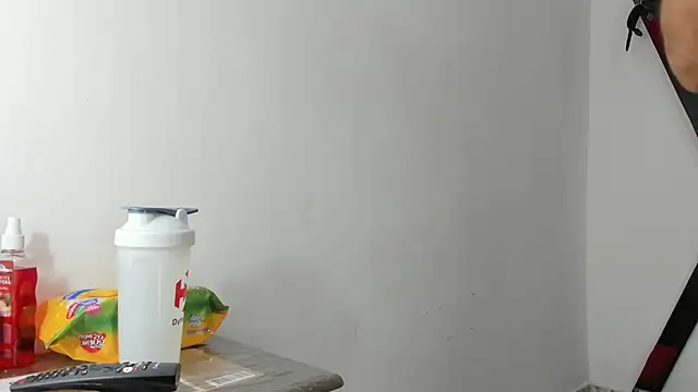 Snapshot of RoughSex_and_BDSM chatting on November 25, 2025, 4:02 am RoughSex and BDSM online show from November 25, 2025, 4:02 am