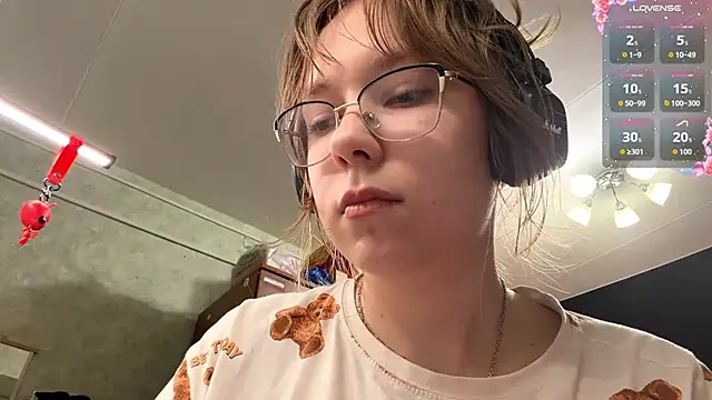 LouettaTornese online show from January 10, 2026, 3:51 pm