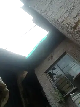 Eezxxx online show from February 28, 2026, 7:19 am