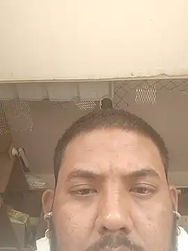 Roy   121 online show from November 23, 2025, 4:55 am