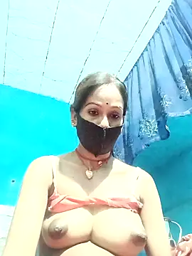 Nandani-758 online show from June 18, 2026, 11:32 pm