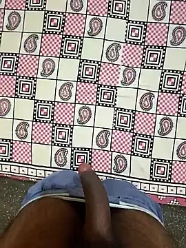 Snapshot of fuckboy_330 chatting on November 24, 2025, 1:44 pm fuckboy 330 online show from November 24, 2025, 1:44 pm