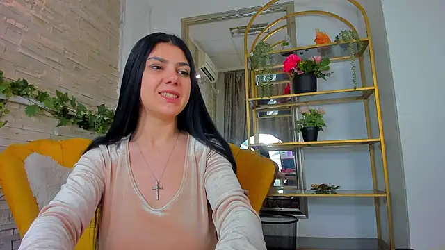 SerennaNoir online show from January 13, 2026, 5:44 am