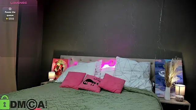 Malika Raspberry online show from January 10, 2026, 1:23 am