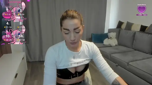 Snapshot of rossana_doll chatting on April 8, 2026, 8:27 am rossana doll online show from April 8, 2026, 8:27 am