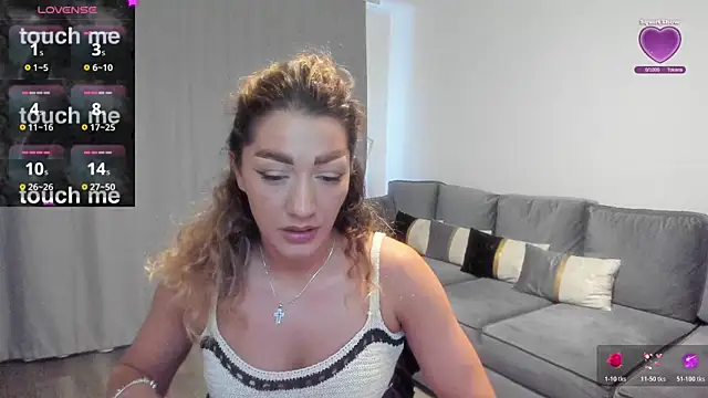 rossana doll online show from May 23, 2026, 11:31 am