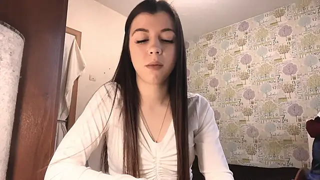 Snapshot of Mementoverdie chatting on November 22, 2025, 6:23 am Mementoverdie online show from November 22, 2025, 6:23 am