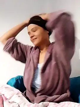 Cadence28 online show from November 26, 2025, 4:34 am