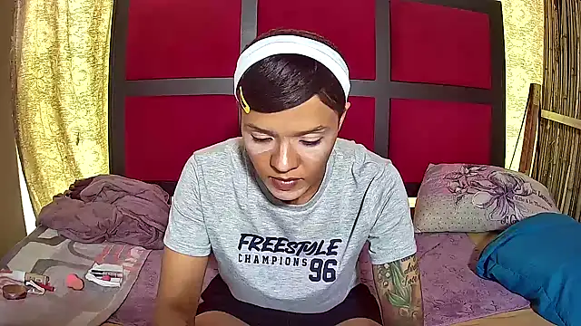 Snapshot of Cadence28 chatting on March 8, 2026, 12:41 pm Cadence28 online show from March 8, 2026, 12:41 pm